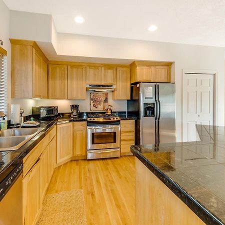 Yaquina Lighthouse View Beach Home Tour de Tour de Newport Extérieur photo